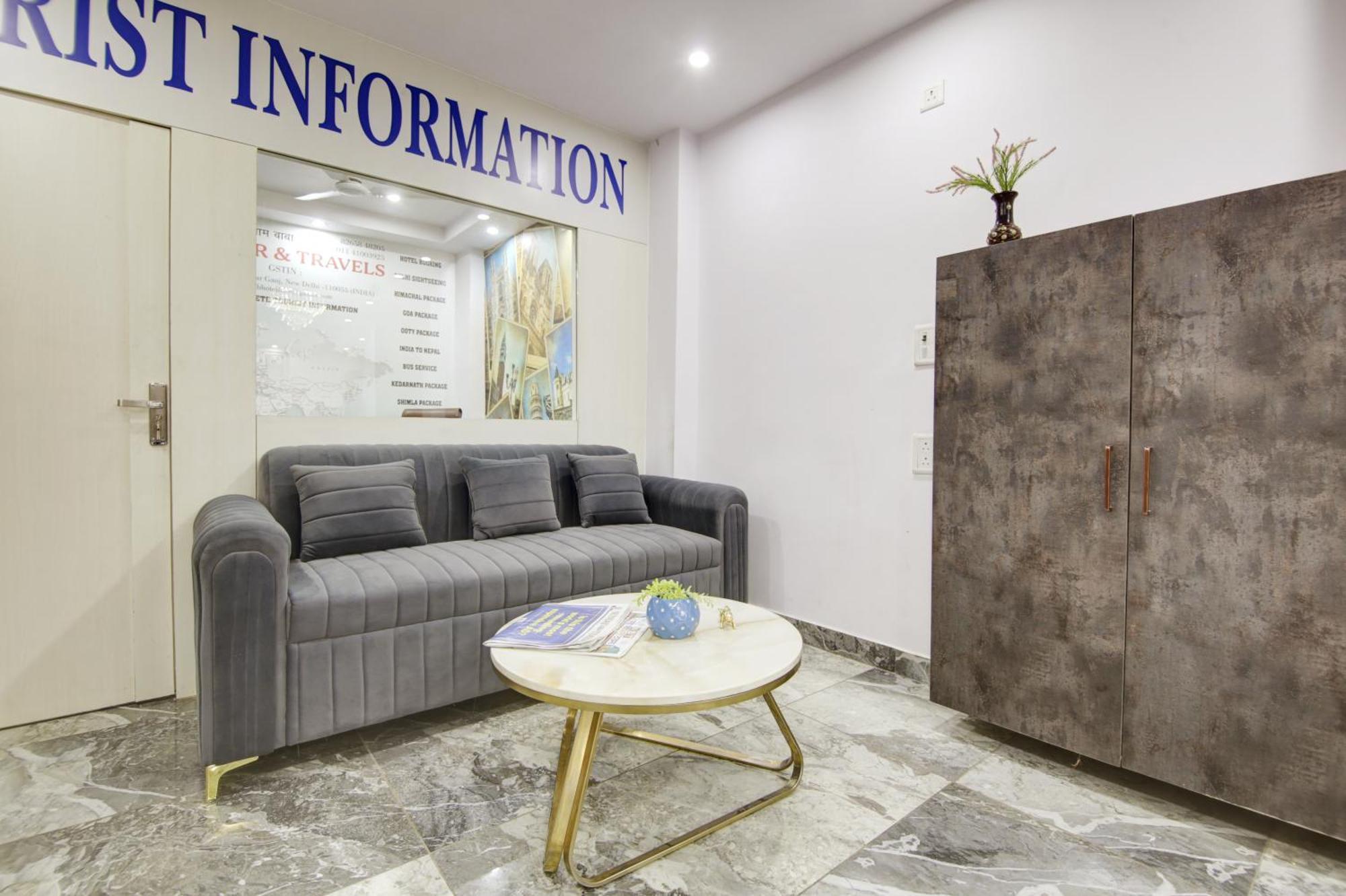 S B - Near Railway Station Paharganj New Delhi
